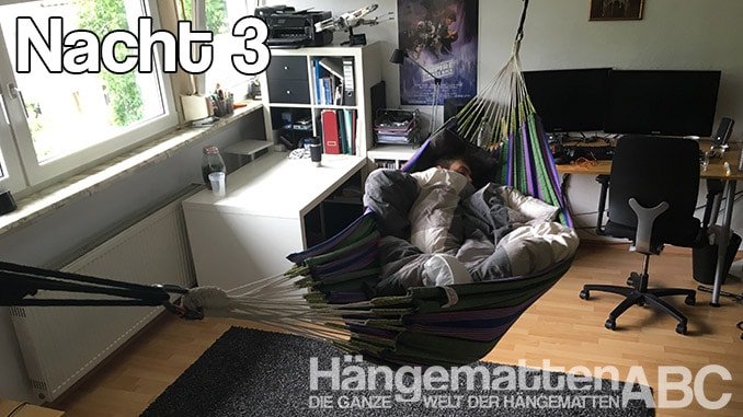 Schlafend in einer TuchhÀngematte