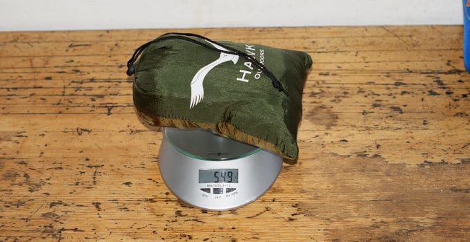 HAWK Outdoor HĂ€ngematte auf der Waage: 549 g